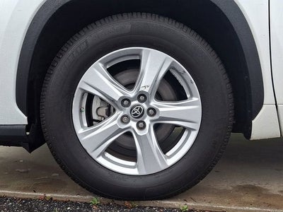 2021 Toyota Highlander LE