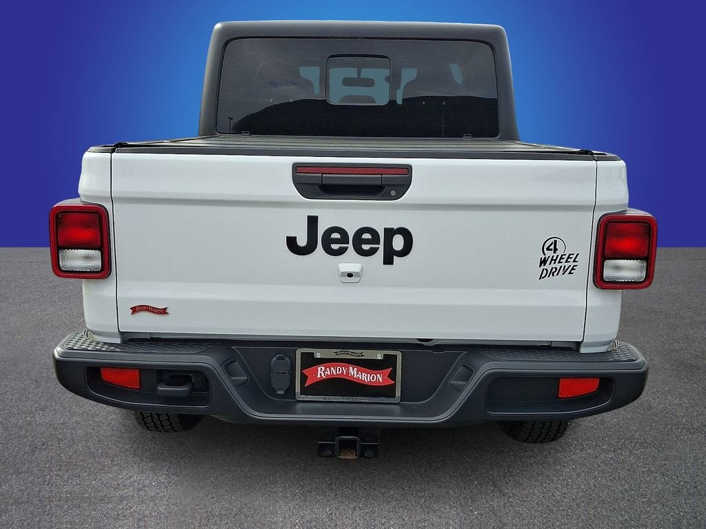 2021 Jeep Gladiator Willys Sport