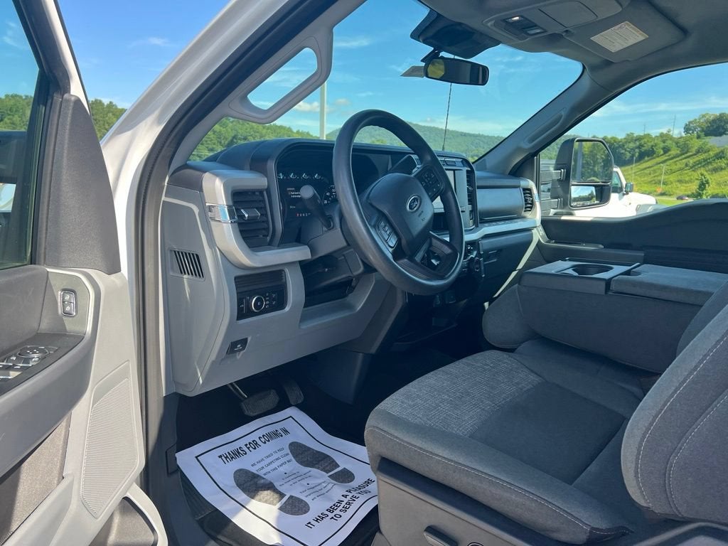 2024 Ford Super Duty F-250 SRW XL