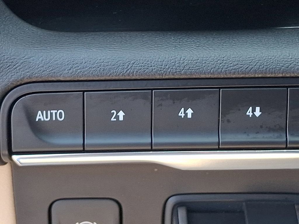 2024 Cadillac Escalade ESV Premium Luxury