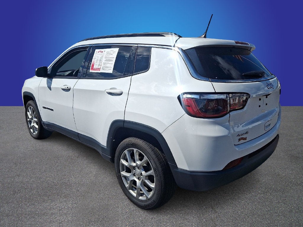 2023 Jeep Compass Latitude Lux