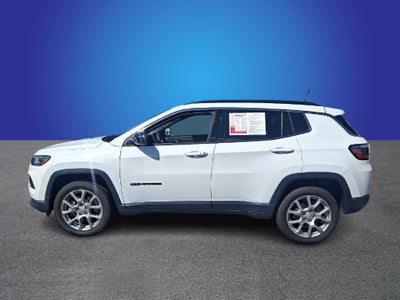 2023 Jeep Compass Latitude Lux