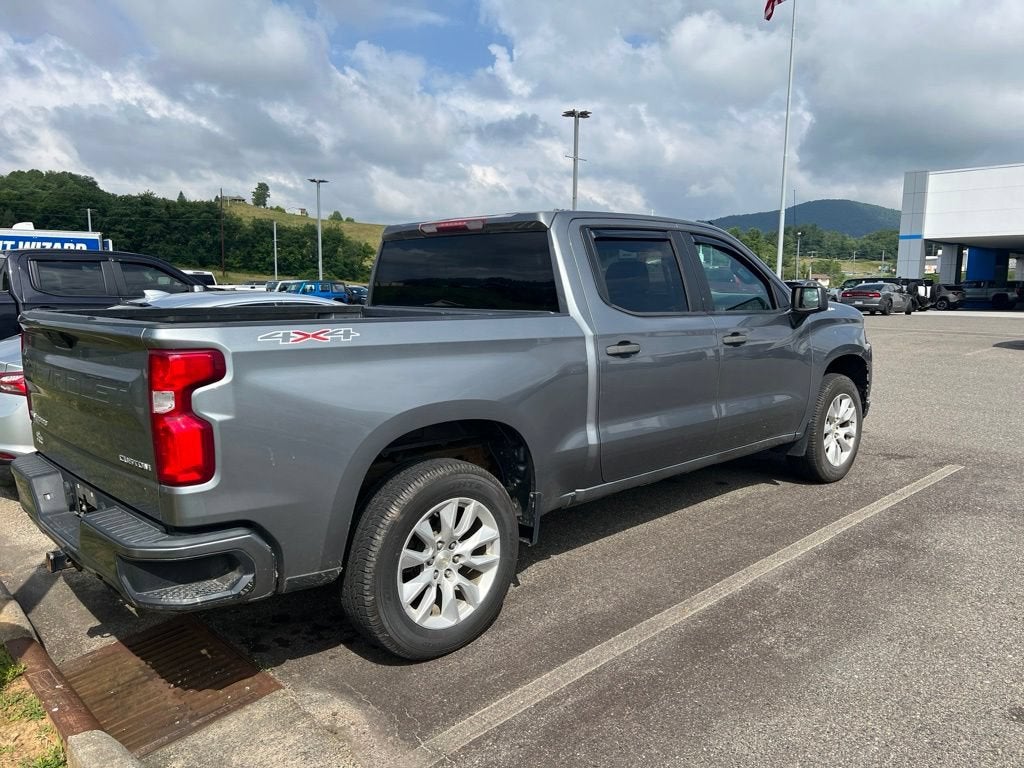2020 Chevrolet Silverado 1500 Custom