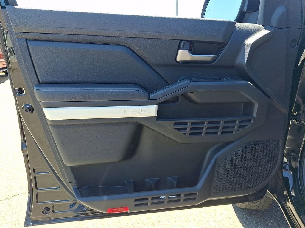 2024 Toyota Tacoma 4WD SR5