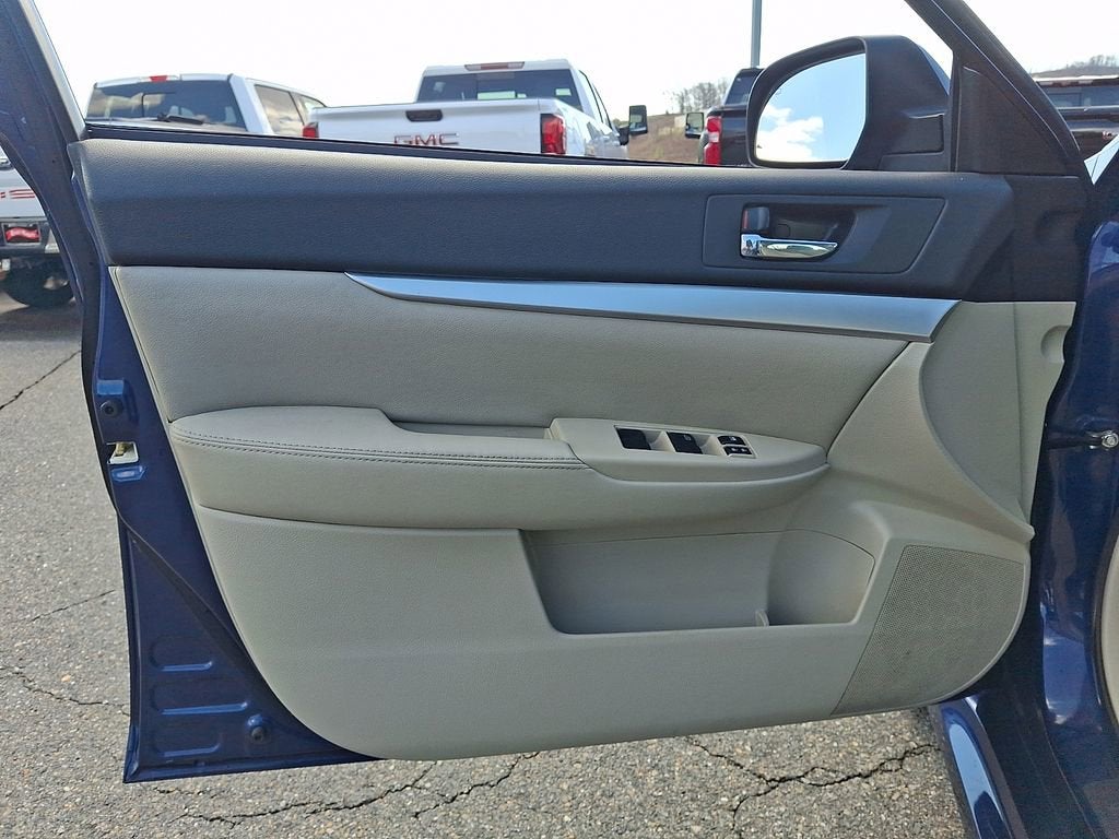 2011 Subaru Legacy 2.5i Prem AWP