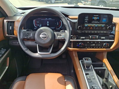 2024 Nissan Pathfinder Platinum