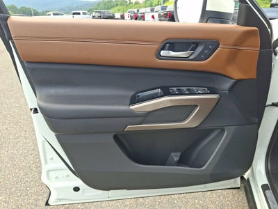 2024 Nissan Pathfinder Platinum
