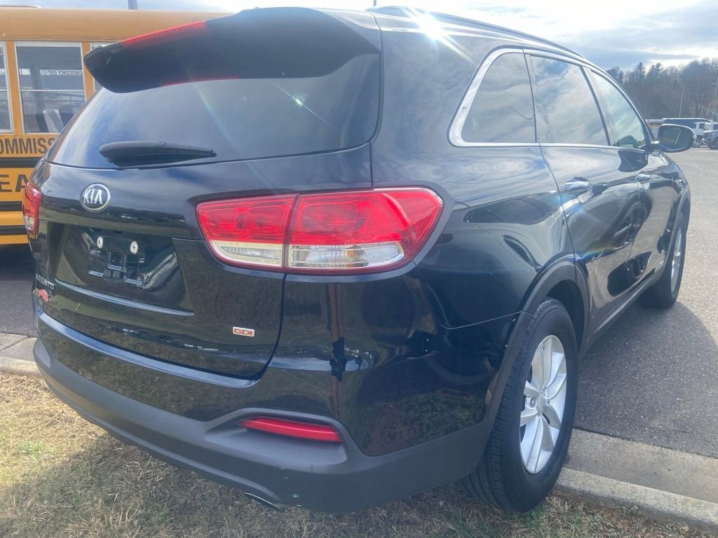 2018 Kia Sorento LX