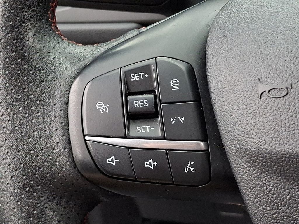 2023 Ford Escape ST-Line Elite