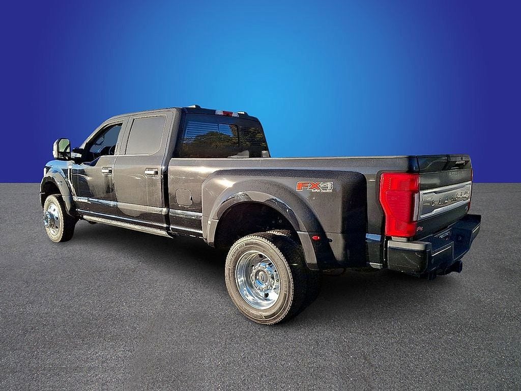 2022 Ford F-450SD Limited