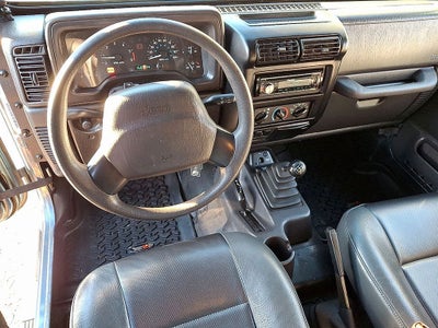 1999 Jeep Wrangler SE