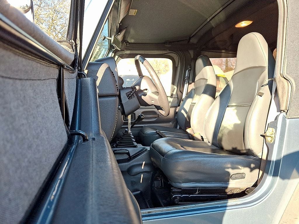 1999 Jeep Wrangler SE