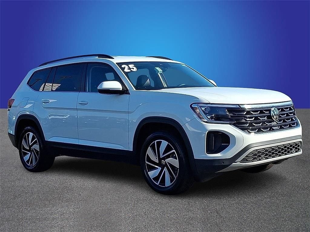 2025 Volkswagen Atlas 2.0T SE w/Technology