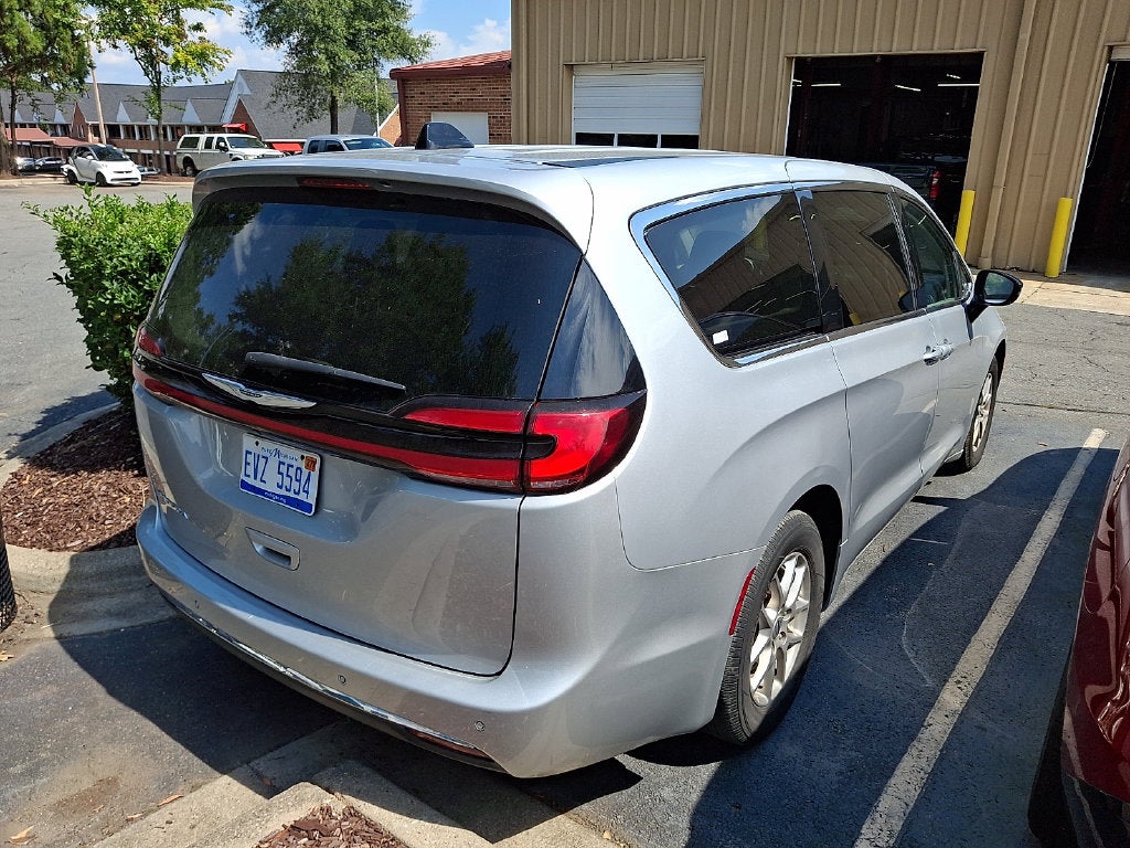 2024 Chrysler Pacifica Touring L