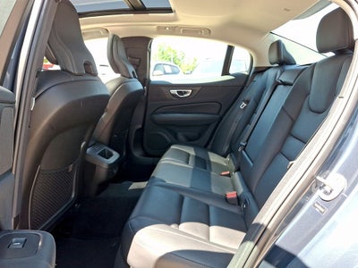 2024 Volvo S60 B5 Plus Dark Theme