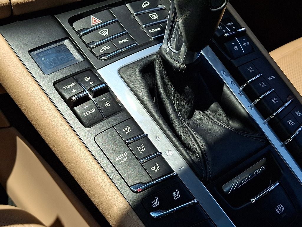 2019 Porsche Macan Base