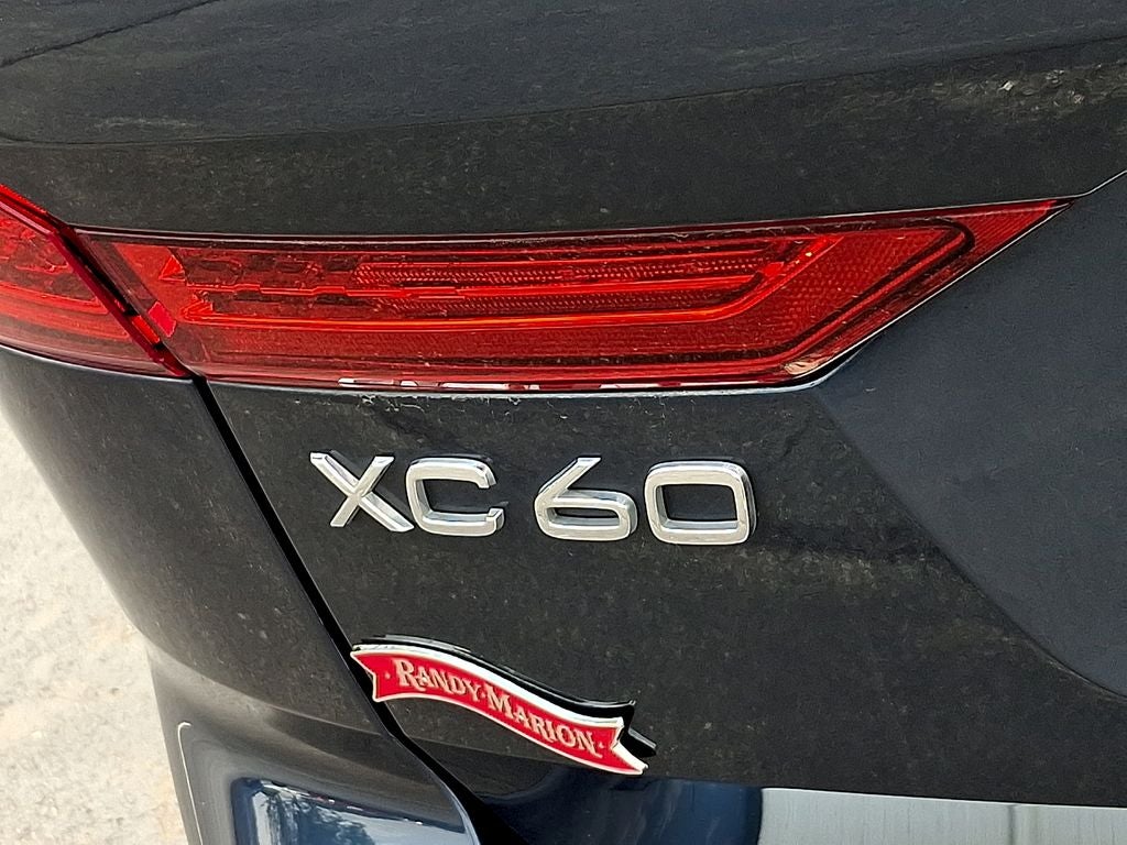 2023 Volvo XC60 B5 Core