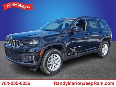 2026 Jeep Grand Cherokee GRAND CHEROKEE LAREDO X 4X4