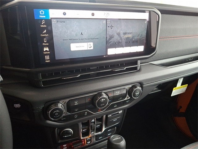 2025 Jeep Gladiator GLADIATOR RUBICON 4X4