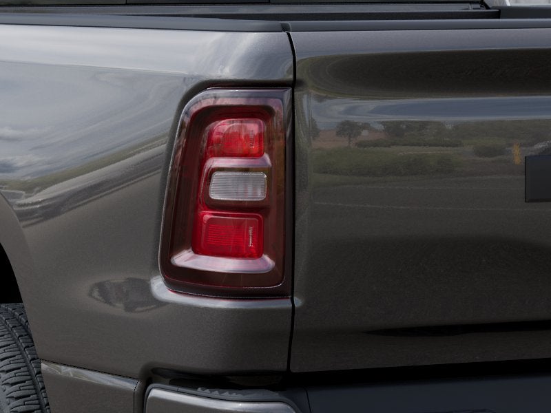 2026 RAM 1500 RAM 1500 EXPRESS QUAD CAB 4X4 6'4' BOX