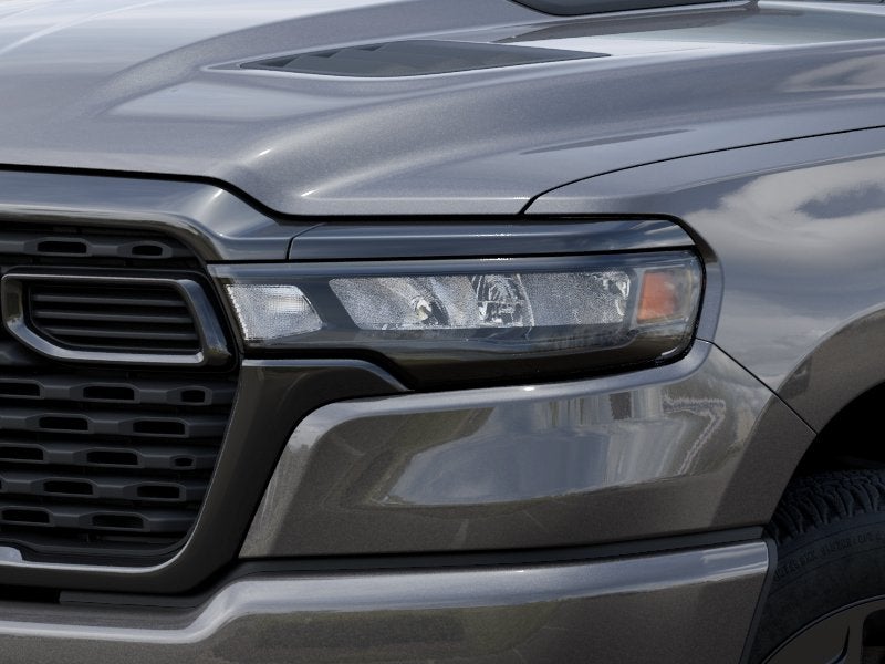 2026 RAM 1500 RAM 1500 EXPRESS QUAD CAB 4X4 6'4' BOX
