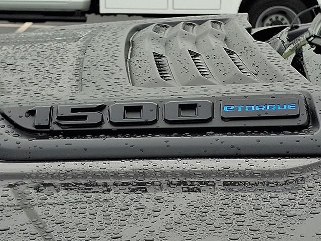 2026 RAM 1500 RAM 1500 EXPRESS QUAD CAB 4X4 6'4' BOX