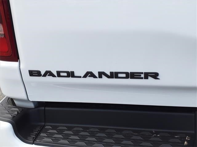 2022 RAM 1500 RAM 1500 LARAMIE CREW CAB 4X4 5'7' BOX