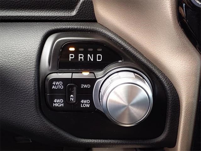 2022 RAM 1500 RAM 1500 LARAMIE CREW CAB 4X4 5'7' BOX