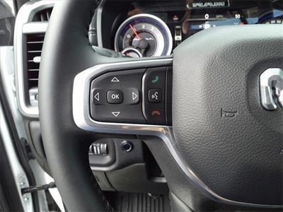 2022 RAM 1500 RAM 1500 LARAMIE CREW CAB 4X4 5'7' BOX