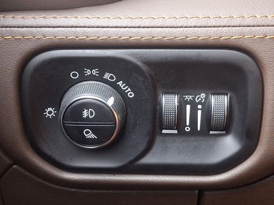 2025 RAM 1500 Limited Longhorn Crew Cab 4x4 6'4' Box