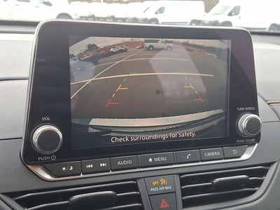 2022 Nissan Altima SR FWD