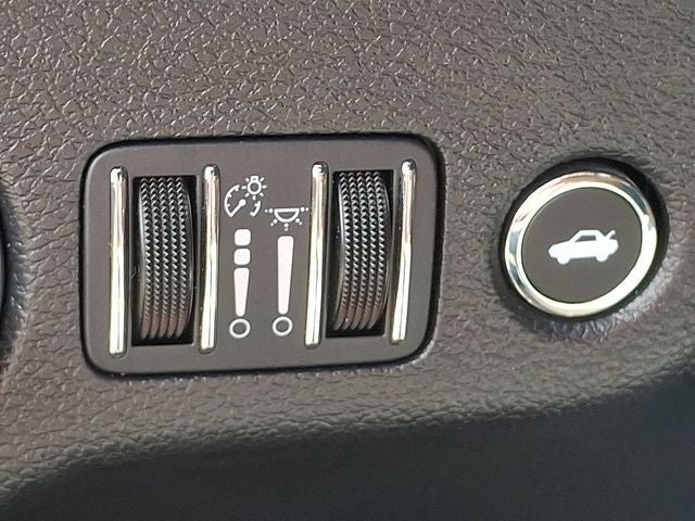 2023 Chrysler 300 300S