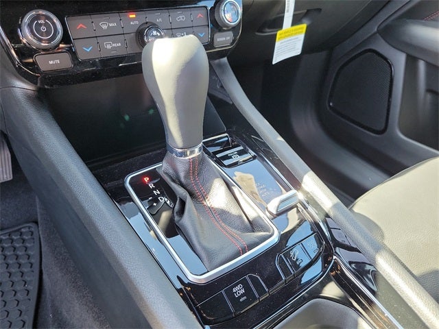 2024 Jeep Compass COMPASS TRAILHAWK 4X4