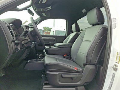 2024 RAM 3500 RAM 3500 TRADESMAN REGULAR CAB 4X4 8' BOX