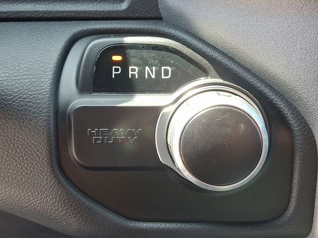 2023 RAM 3500 Tradesman Crew Cab 4x4 6'4' Box