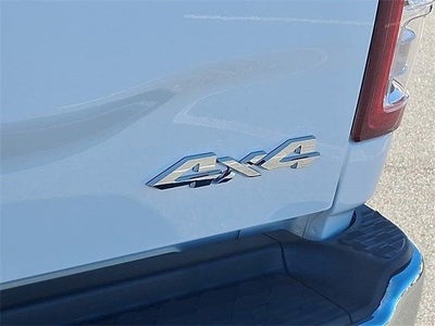 2023 RAM 3500 Tradesman Crew Cab 4x4 8' Box