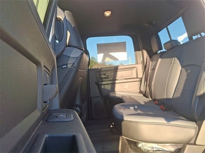 2026 RAM 2500 RAM 2500 TRADESMAN CREW CAB 4X2 6'4' BOX