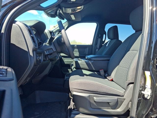 2026 RAM 2500 RAM 2500 BLACK EXPRESS CREW CAB 4X4 6'4' BOX