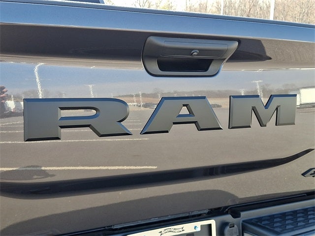 2026 RAM 3500 RAM 3500 TRADESMAN CREW CAB 4X4 8' BOX