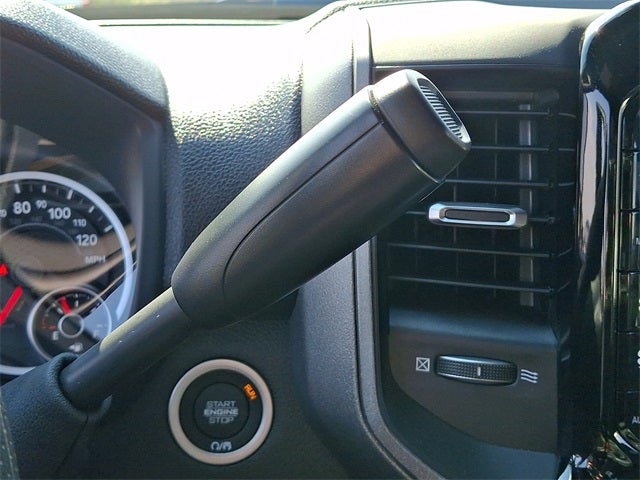 2026 RAM 3500 RAM 3500 TRADESMAN CREW CAB 4X4 8' BOX