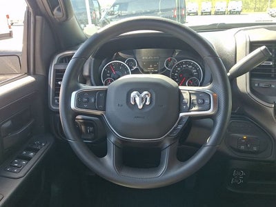 2026 RAM 3500 RAM 3500 TRADESMAN CREW CAB 4X4 8' BOX