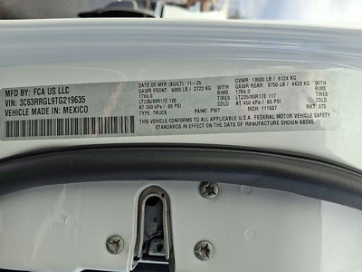 2026 RAM 3500 RAM 3500 TRADESMAN CREW CAB 4X4 8' BOX