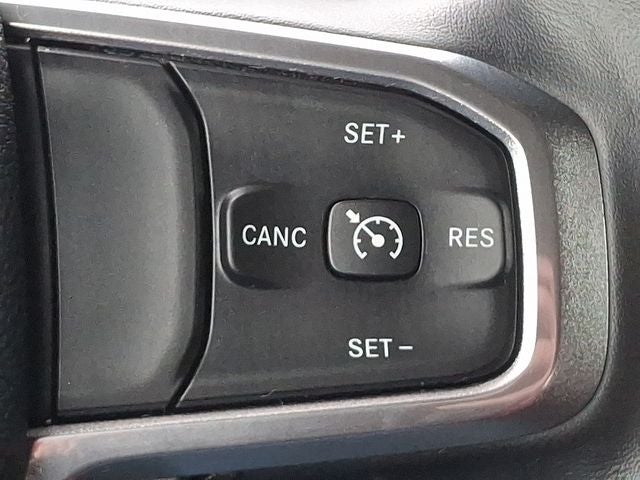 2024 RAM 3500 Laramie Crew Cab 4x4 8' Box