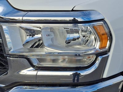 2022 RAM 2500 Tradesman Crew Cab 4x4 6'4' Box