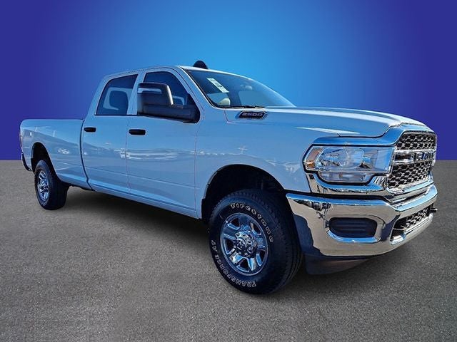 2023 RAM 2500 Tradesman Crew Cab 4x4 8' Box
