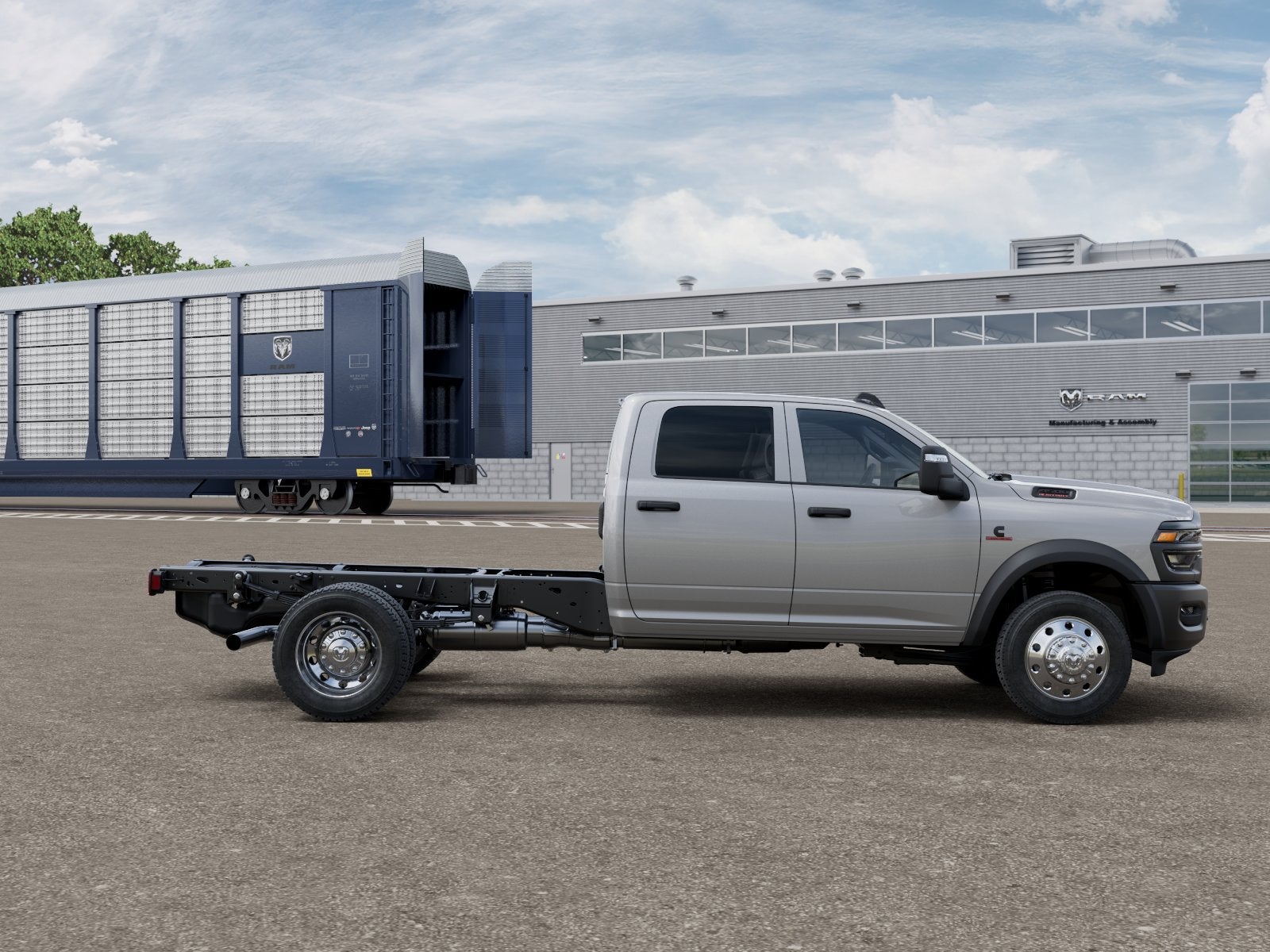 2026 RAM 4500HD RAM 4500 TRADESMAN CHASSIS CREW CAB 4X4 60' CA