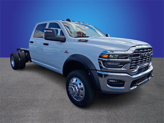 2026 RAM 4500HD RAM 4500 TRADESMAN CHASSIS CREW CAB 4X4 60' CA
