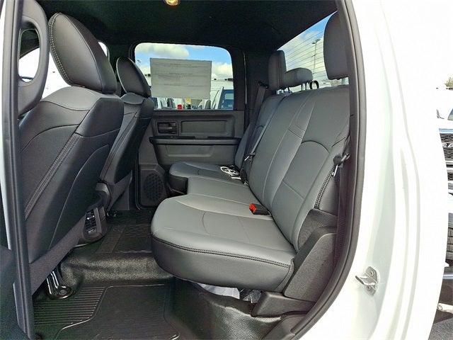 2026 RAM 4500HD RAM 4500 TRADESMAN CHASSIS CREW CAB 4X4 60' CA