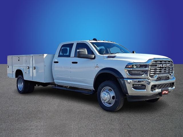 2026 RAM 4500HD RAM 4500 TRADESMAN CHASSIS CREW CAB 4X4 84' CA
