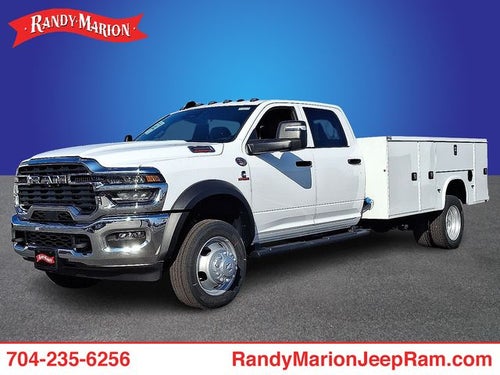 2026 RAM 4500HD RAM 4500 TRADESMAN CHASSIS CREW CAB 4X4 84' CA